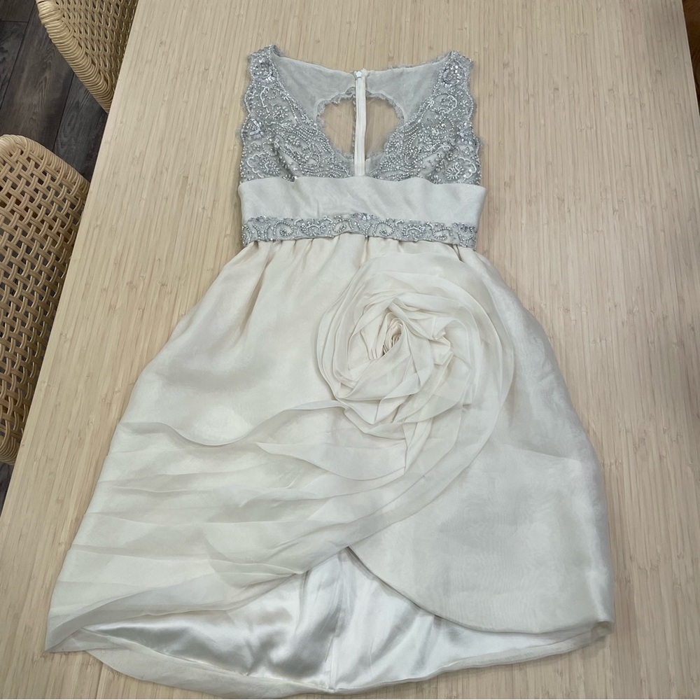 Rafael Cennamo silk beaded rosette mini dress size 4 2000’s vintage gossip girl